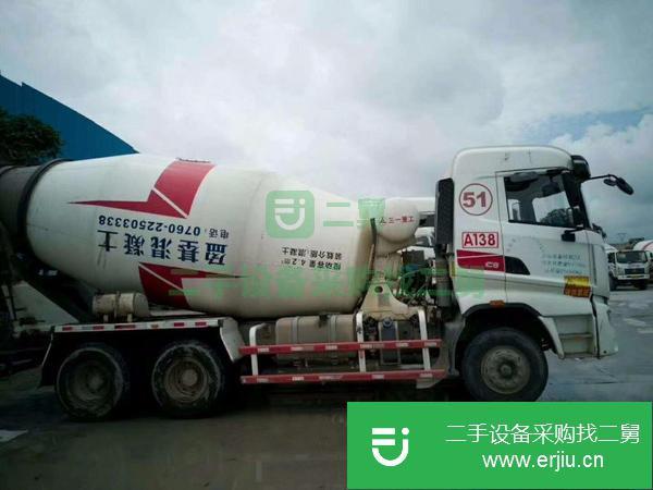 出售30臺極品三一C8攪拌罐車,日野P11C發動機