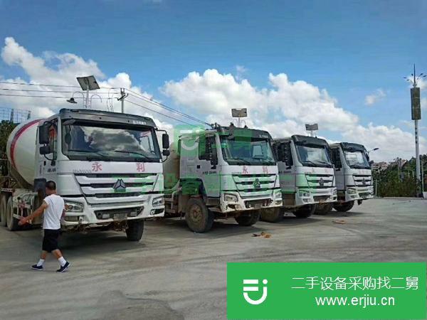 出售轉(zhuǎn)讓15臺(tái)國(guó)四豪沃大12方攪拌車(chē)可分期付款轉(zhuǎn)讓