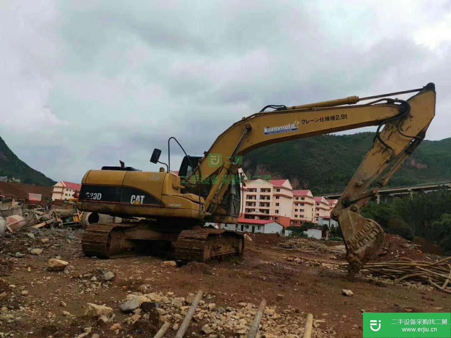 卡特彼勒 320D2 GC 挖掘機 (手續齊全，低價拋售)