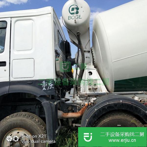 出售18年大20方豪沃攪拌罐車