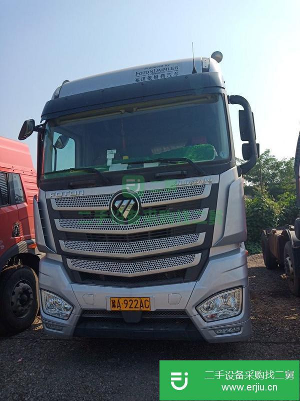 轉(zhuǎn)讓兩年整歐曼490國五雙驅(qū)牽引車