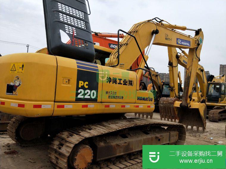 轉(zhuǎn)讓:二手小松220-7,220-8挖掘機(jī)出售價(jià)格優(yōu)惠