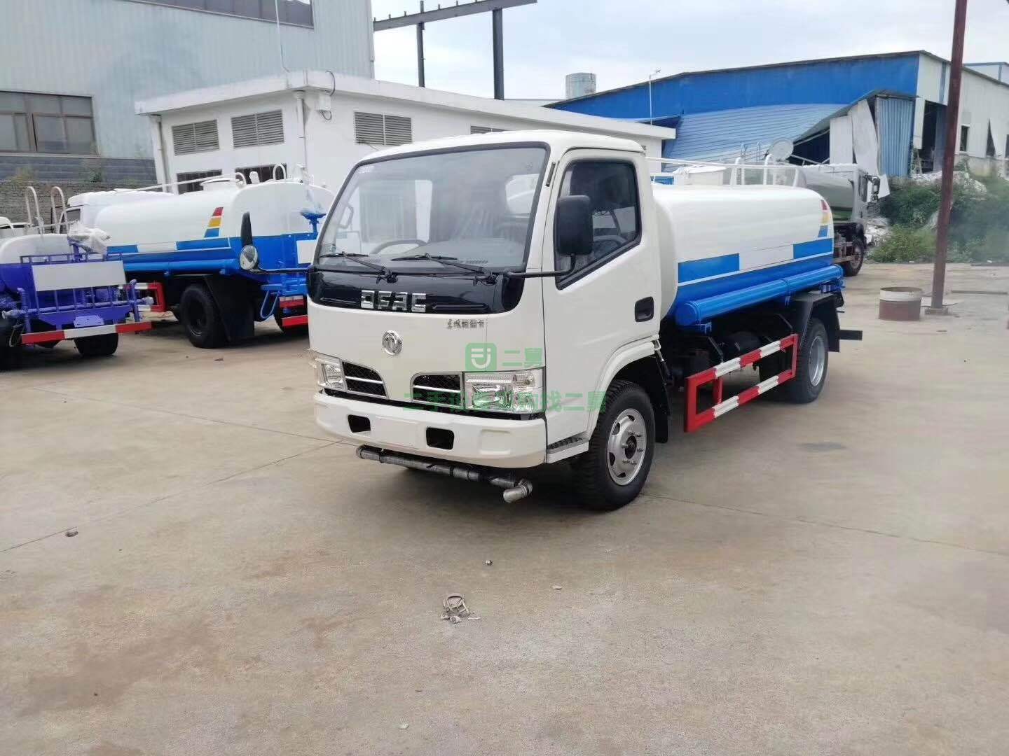 東風(fēng)8方灑水車現(xiàn)車低價(jià)出售