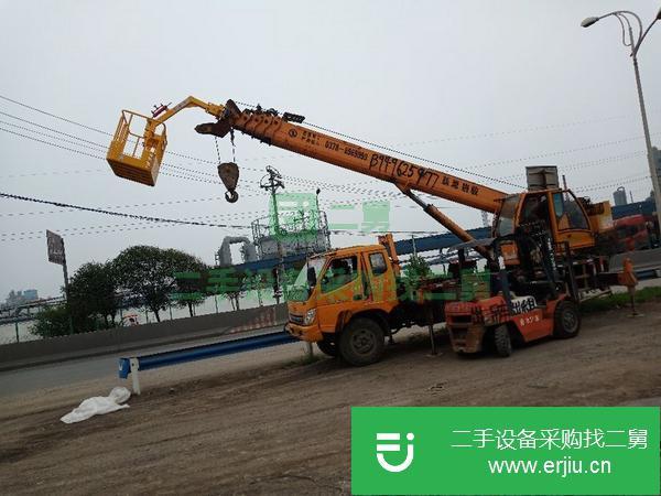 轉(zhuǎn)讓新源唐駿十二噸吊車 國(guó)三