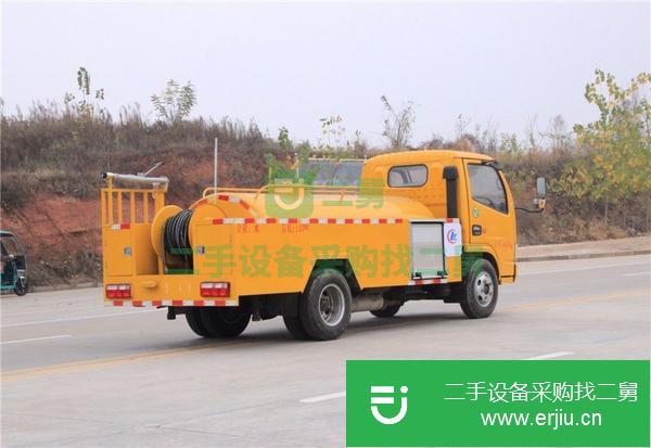 轉(zhuǎn)讓東風(fēng)多利卡4方藍(lán)牌高壓清洗車虧本處理 廠家包上戶