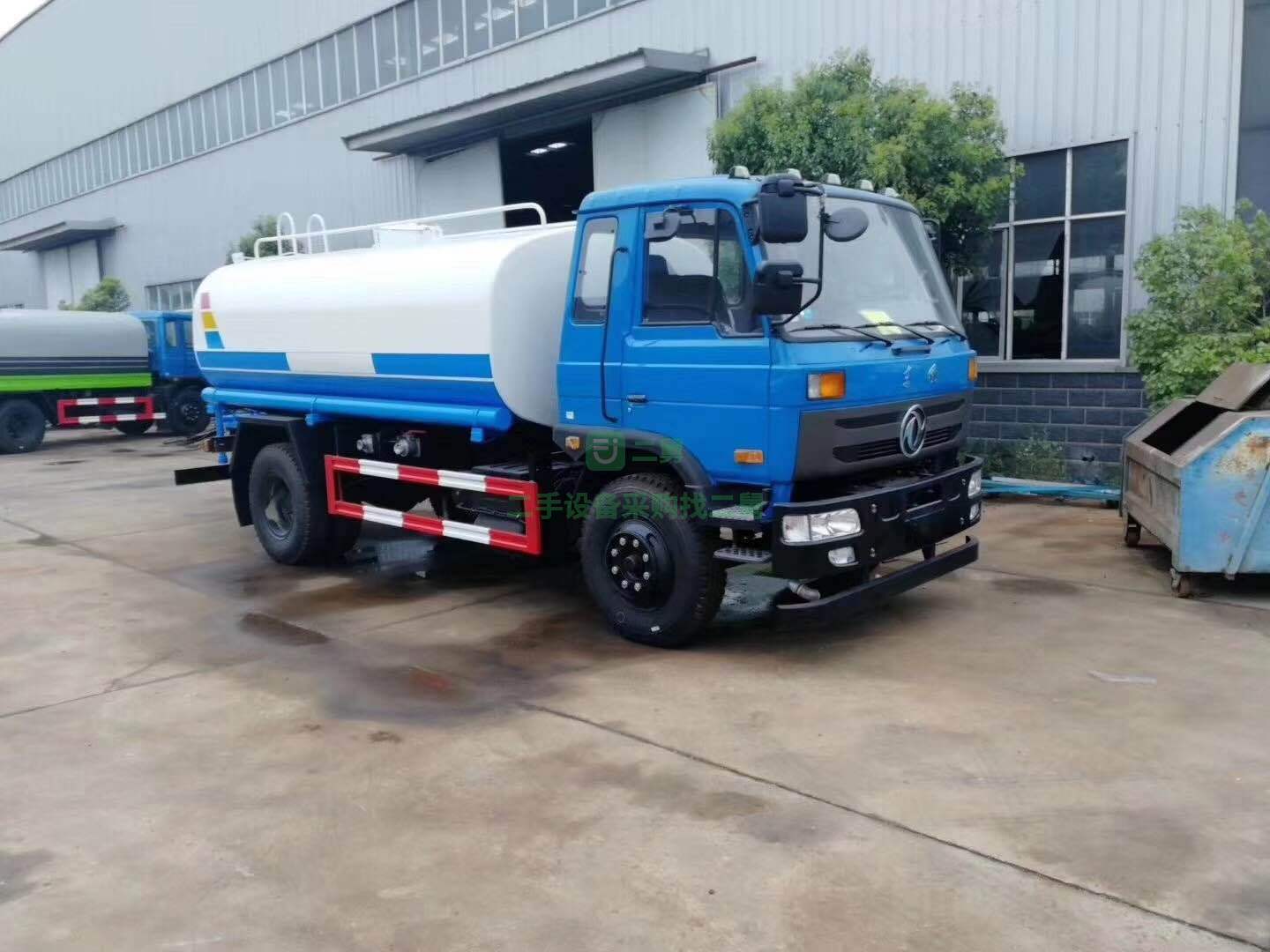 東風(fēng)8方灑水車現(xiàn)車低價(jià)出售
