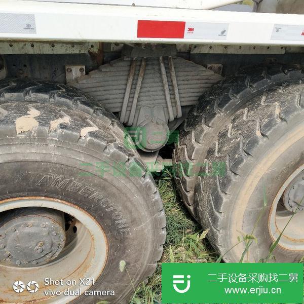 出售18年大20方豪沃攪拌罐車