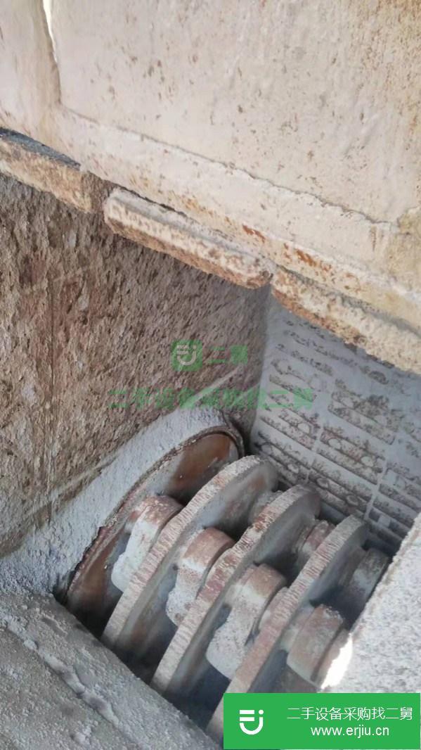轉(zhuǎn)讓三臺錘式破碎機(jī)、進(jìn)料口1000 x900