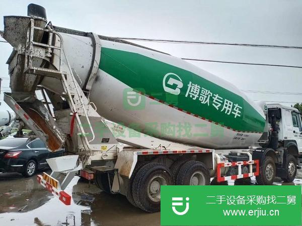 轉讓國五排放，有陜汽德龍，重汽豪沃，福田歐曼二十方攪拌車，可分期可提檔