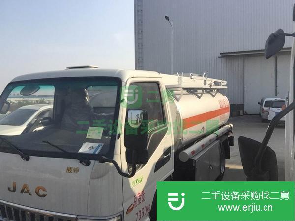 小型流動油罐車低價出售
