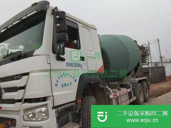 轉讓16年混泥土攪拌車徐工上裝