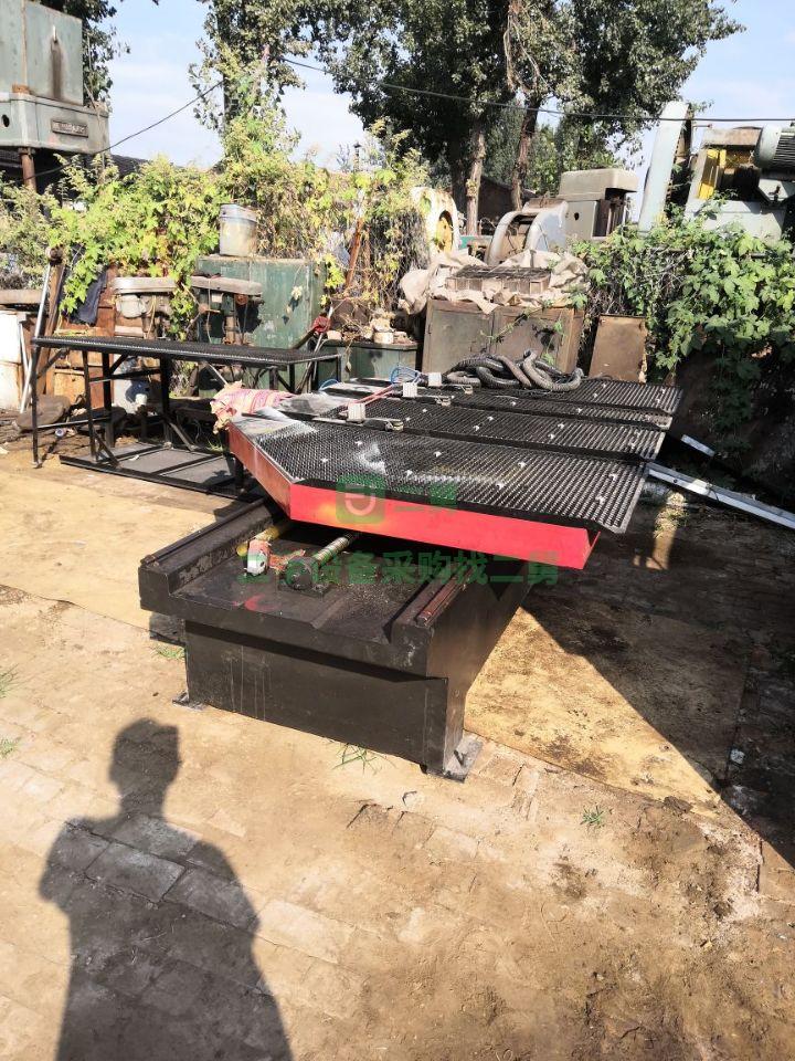 9成新出售25噸深喉沖床送料機