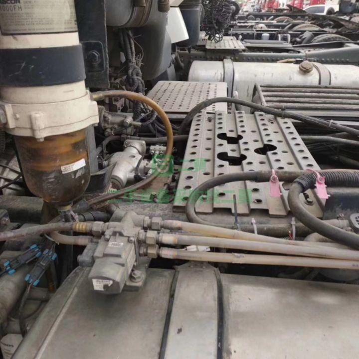 轉(zhuǎn)讓18年歐曼GTL牽引車