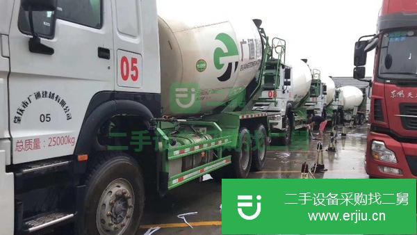 出售15臺18年國五豪沃大12方攪拌車可分期付款轉(zhuǎn)