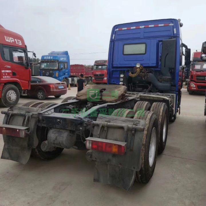 轉(zhuǎn)讓18年歐曼GTL牽引車