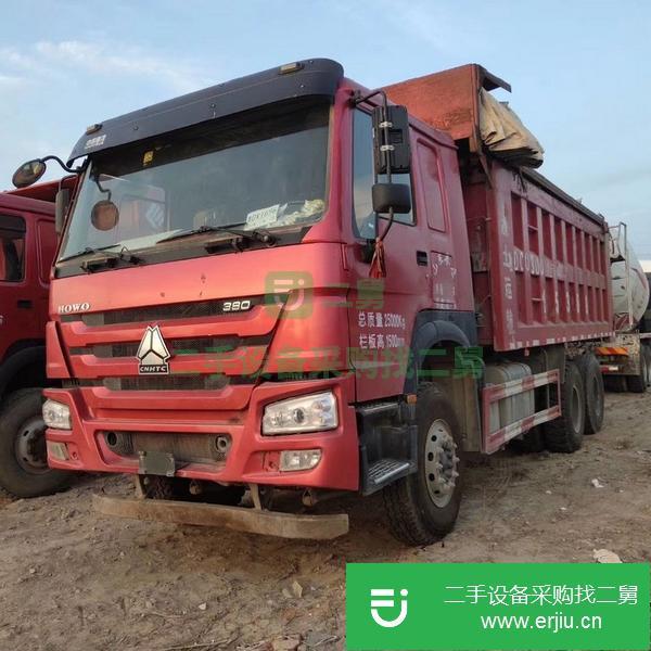 轉讓二手的18年國五豪沃5米6大箱自卸車