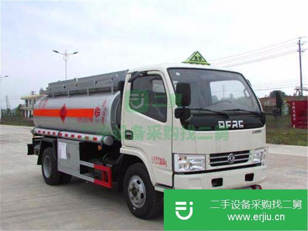 轉(zhuǎn)讓二手2-30噸加油車,不上戶工地用加油車,全國包送車