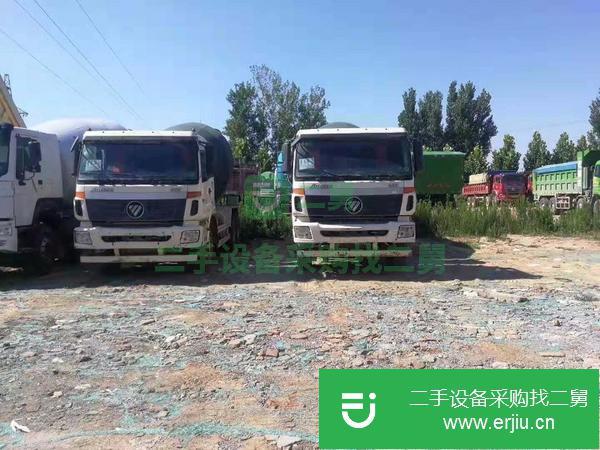低價出售二手的15年大14方歐曼攪拌車
