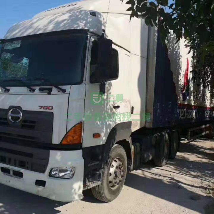 出售二手廣汽日野牽引車