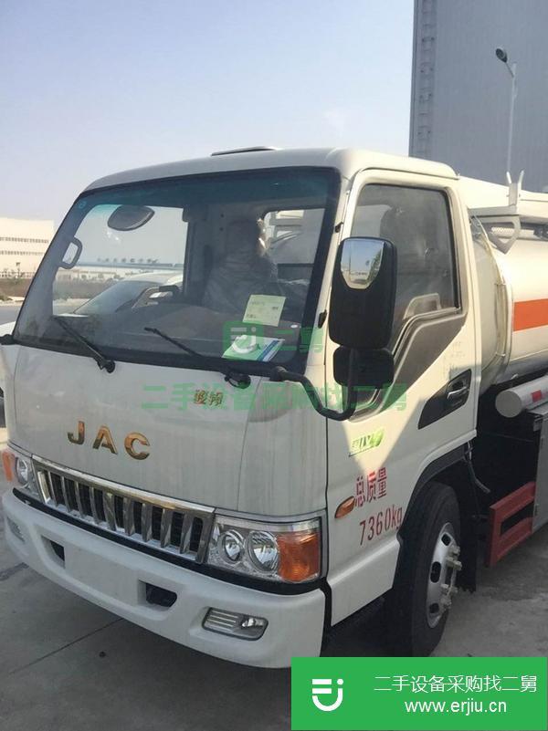 小型流動油罐車低價出售