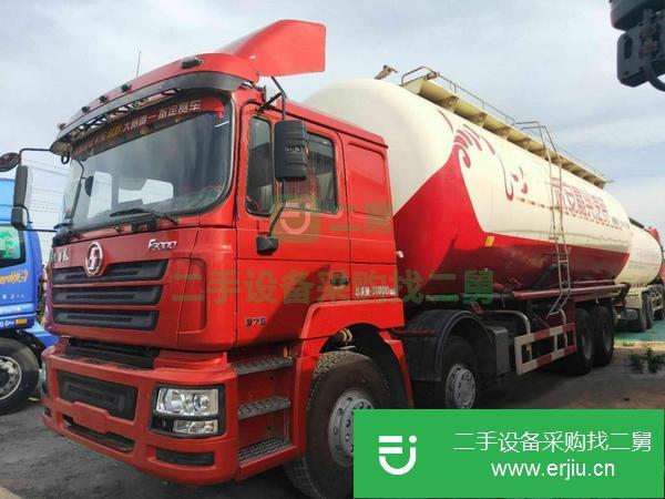 轉(zhuǎn)讓15年德龍前四后四工程車(chē)，帶48方水泥罐，輪胎8成新