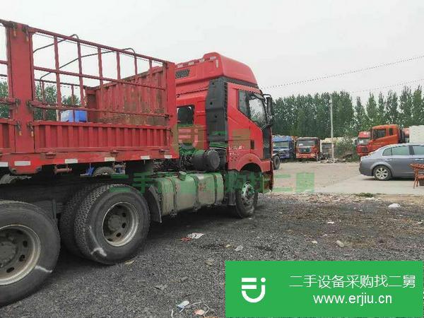 轉(zhuǎn)讓解放j6雙驅(qū)輕體,420馬力。帶17年13米掛車,可單賣。國4排放
