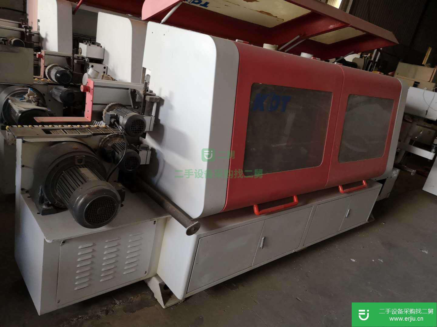 封邊機 砂光機，雕刻機，冷壓機，等板式設備轉讓