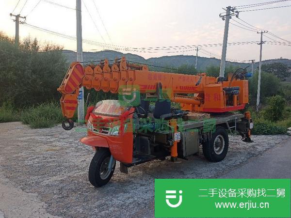 轉(zhuǎn)讓二手五征三輪重型小吊車！