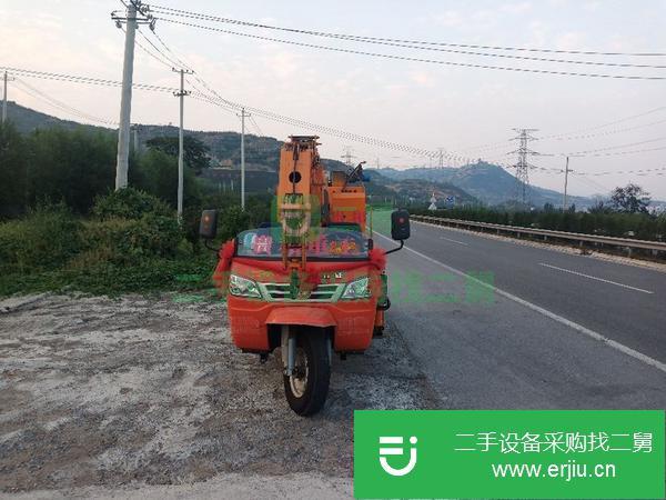 轉(zhuǎn)讓二手五征三輪重型小吊車！