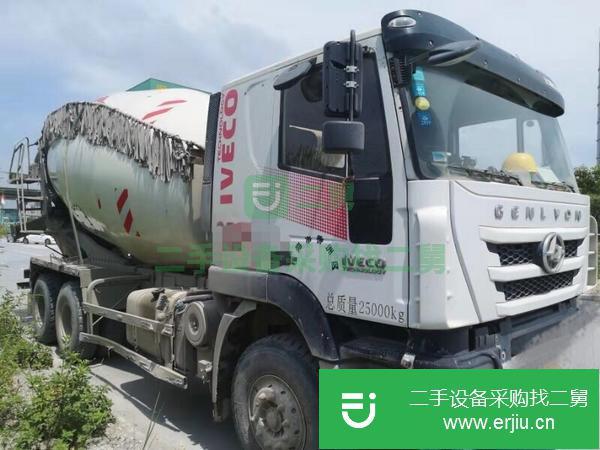 轉讓17年國五紅巖14方攪拌車十臺