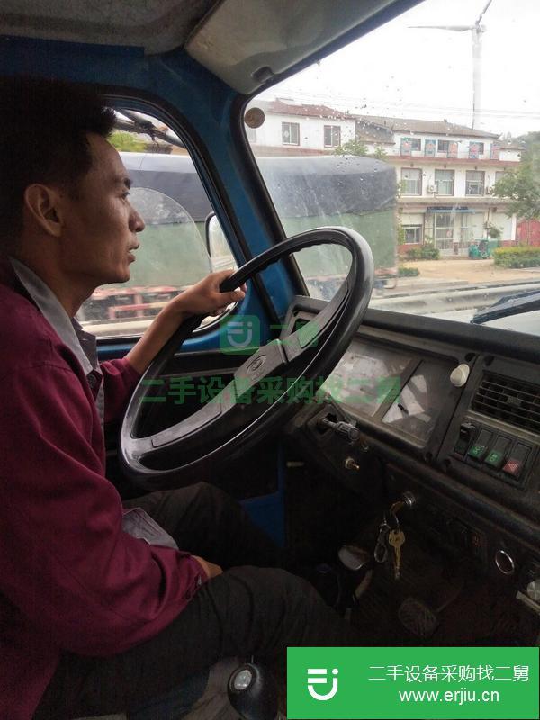 轉讓二手的徐工八噸吊車手續齊全,