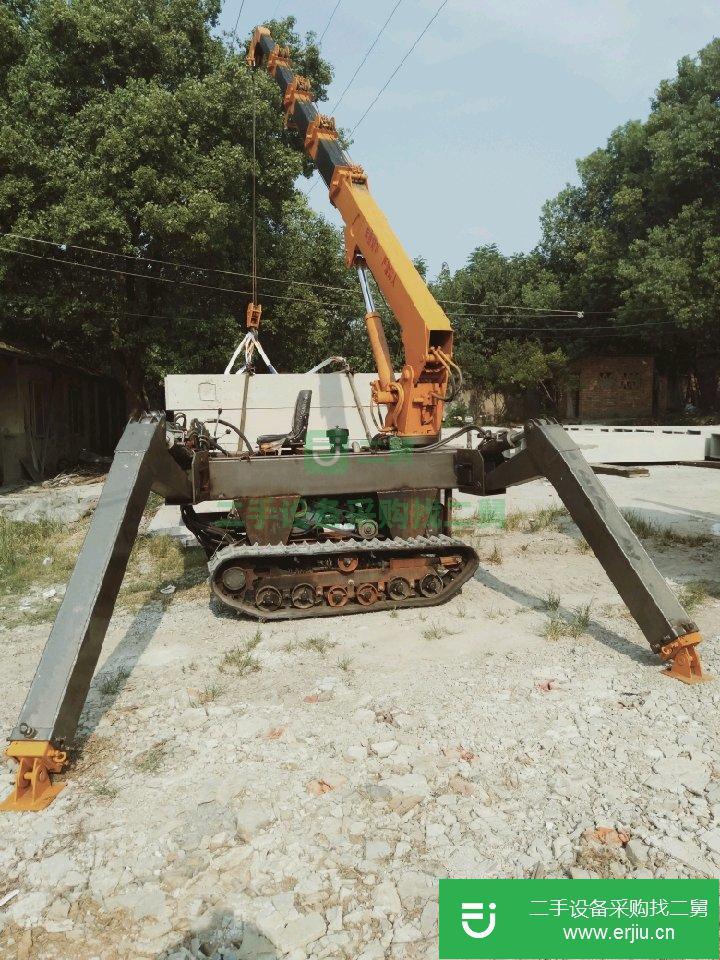 自行走履帶小吊車出售
