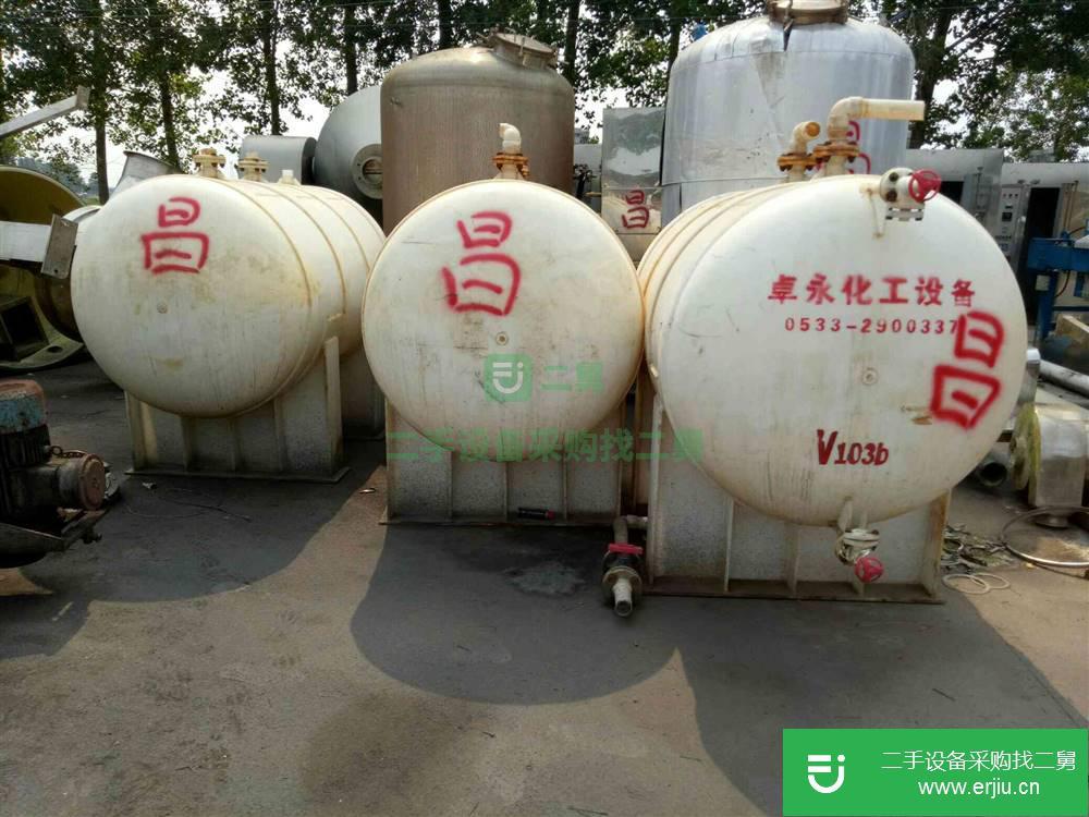 出售一批九成新聚丙烯PP塑料儲罐