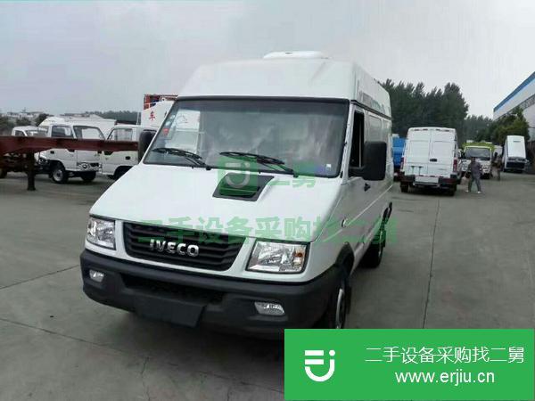 低價出售17年二手冷藏車/4.2米藍牌保鮮車/面包冷藏車