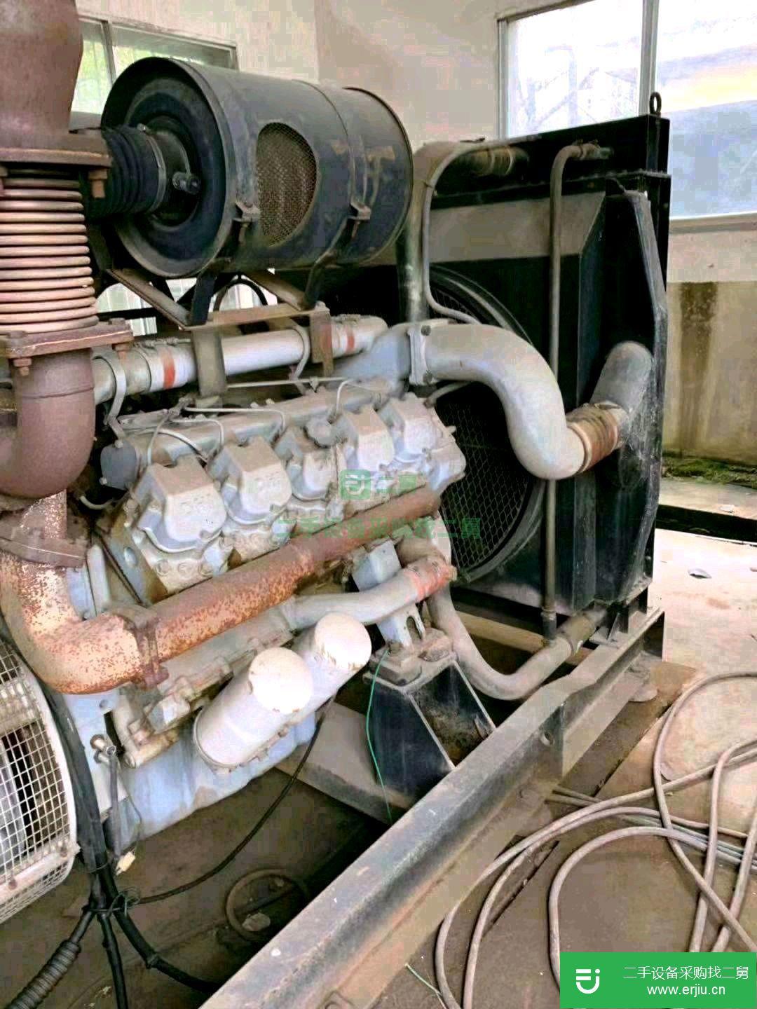 商丘30-2000千瓦發電機組發電車