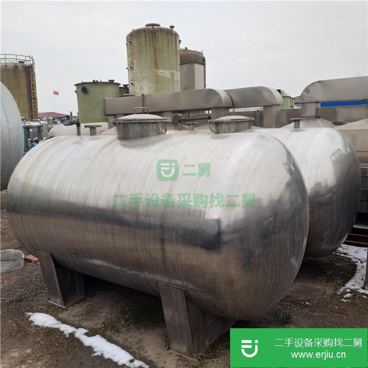出售不銹鋼儲(chǔ)罐二手不銹鋼儲(chǔ)罐不銹鋼酒罐二手葡萄酒發(fā)酵罐