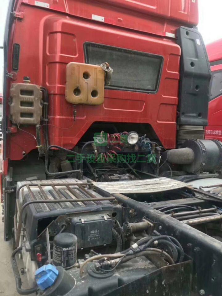 急售2手牽引車解放J6牽引車頭雙驅輕體牽引車