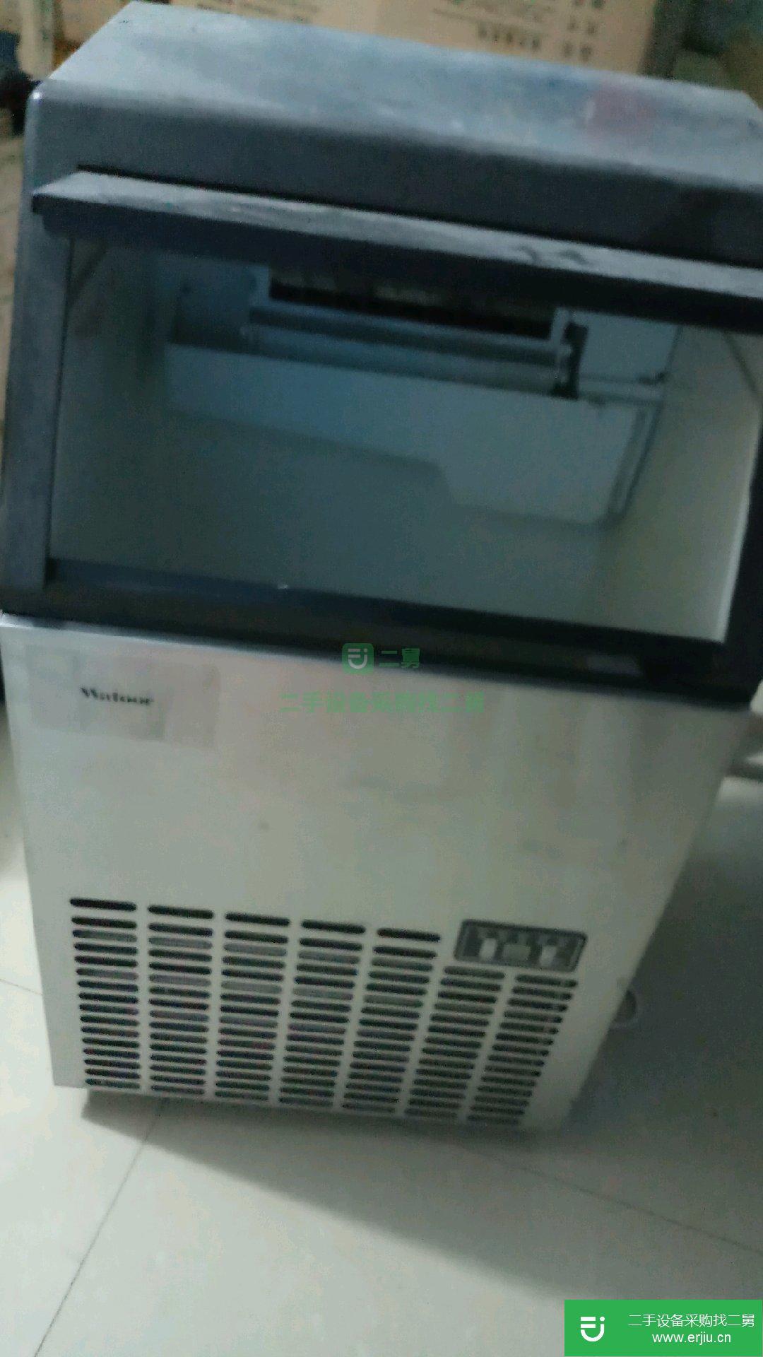 轉讓一臺二手九成新的制冰機。