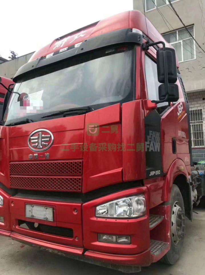 急售2手牽引車解放J6牽引車頭雙驅輕體牽引車