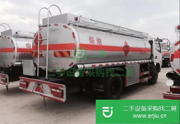 轉(zhuǎn)讓有手續(xù)的8噸二手加油車東風加油車可0首付提車