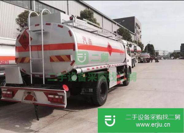 轉(zhuǎn)讓有手續(xù)的8噸二手加油車東風加油車可0首付提車