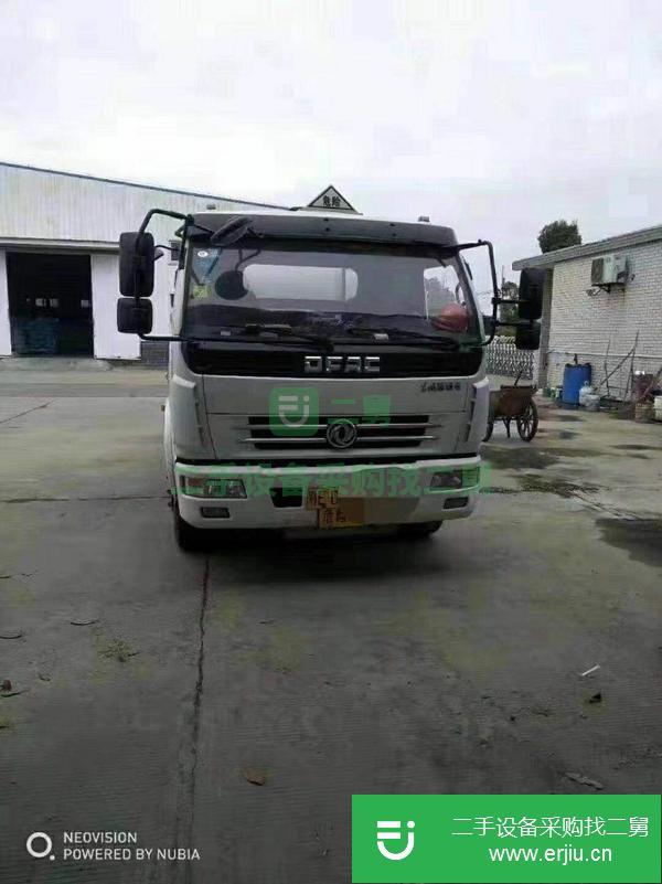精品8噸加油車低價(jià)轉(zhuǎn)讓