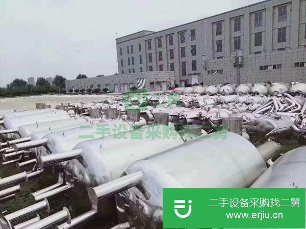 不銹鋼提取罐,儲存罐,攪拌罐出售