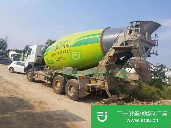 轉讓急售18年豪沃攪拌車,大14方罐,國五