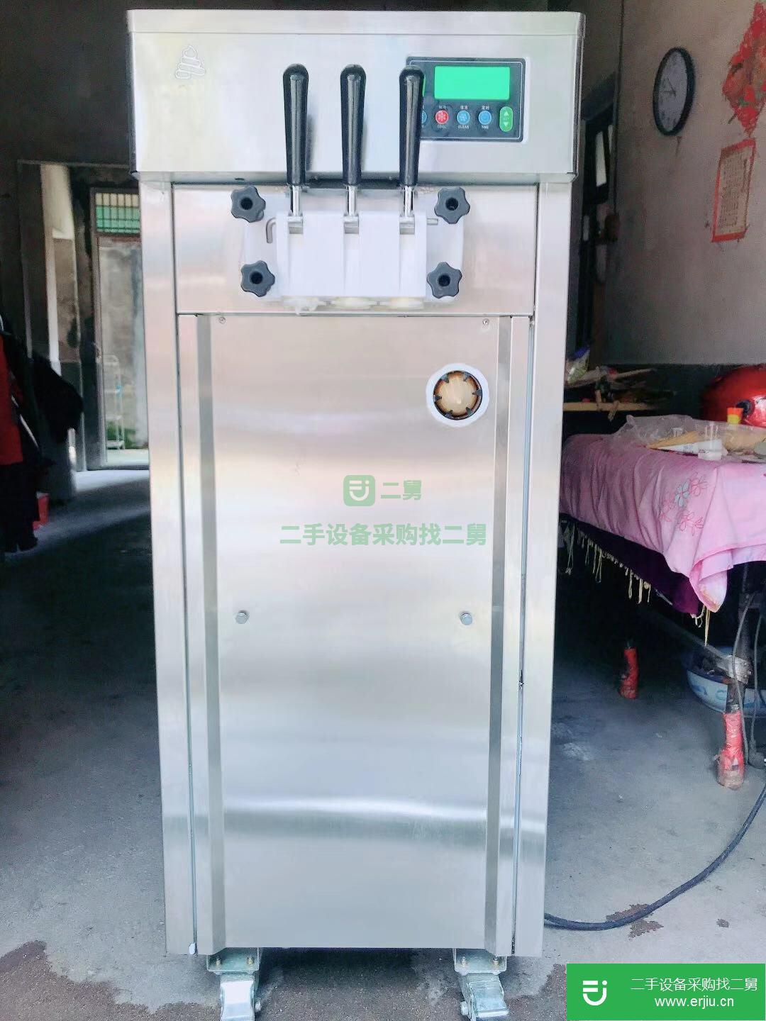 三色冰淇淋機九成新