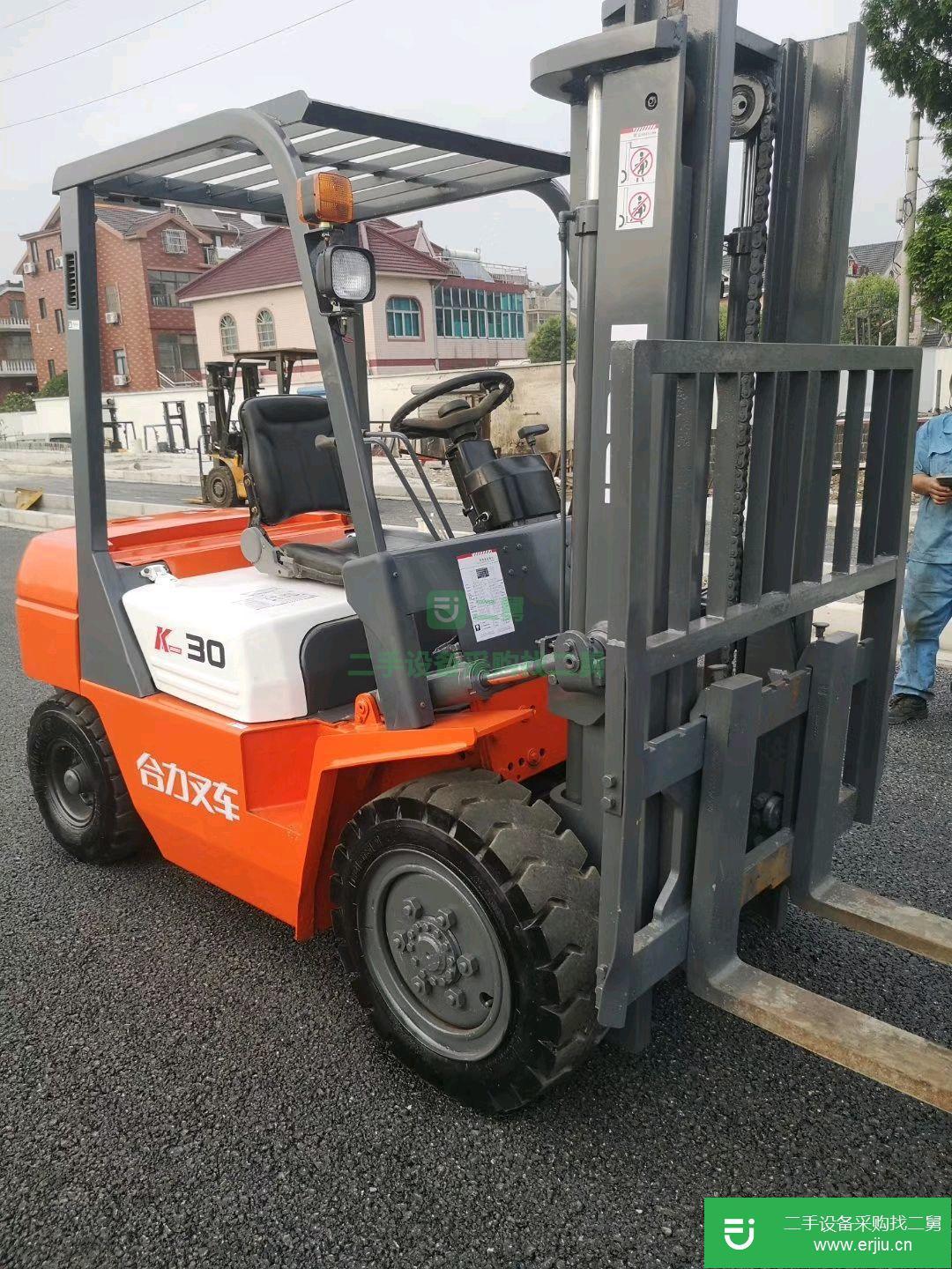 品牌3噸自動(dòng)擋叉車，合力二手叉車現(xiàn)貨處理