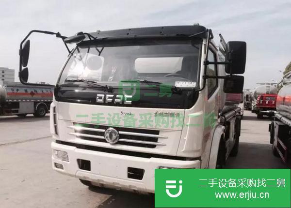 轉(zhuǎn)讓有手續(xù)的8噸二手加油車東風加油車可0首付提車