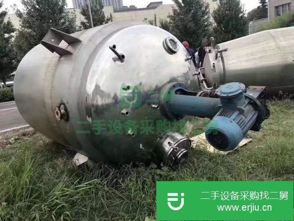 不銹鋼提取罐,儲存罐,攪拌罐出售