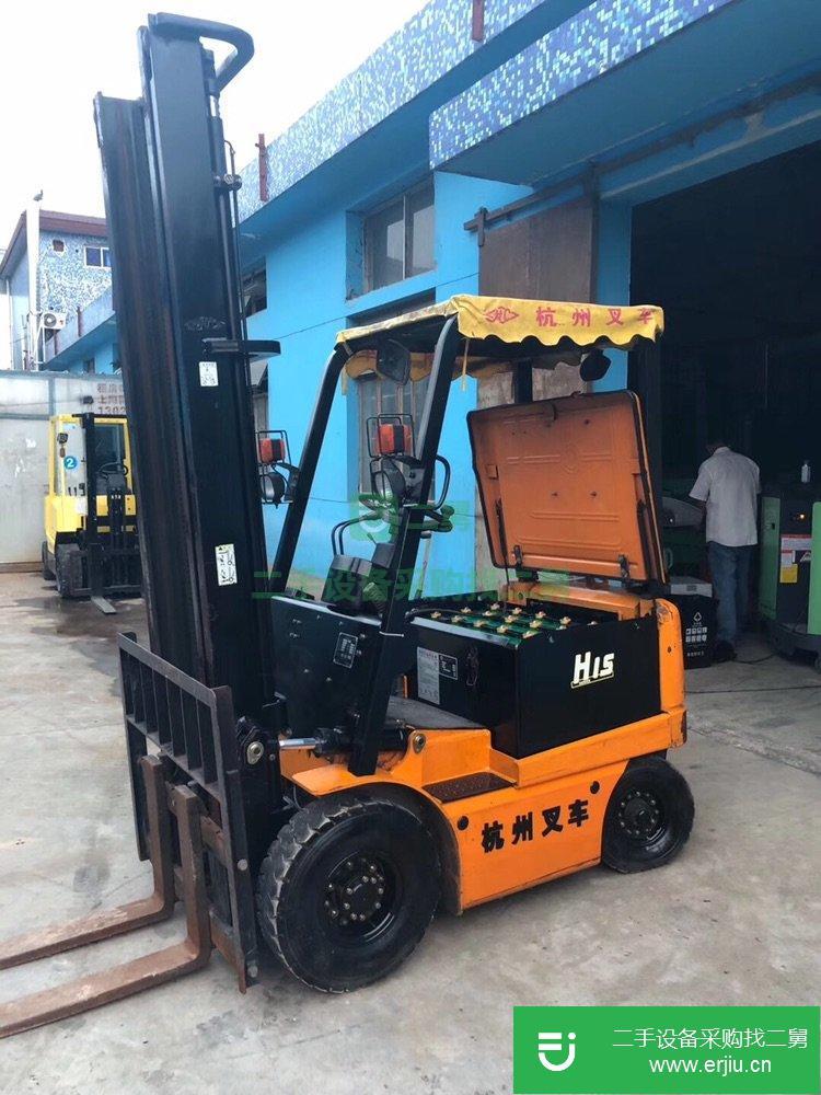1.5噸倉儲環(huán)保型電動二手叉車現(xiàn)貨處理