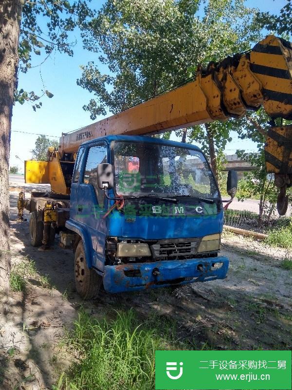 出售六噸吊車一輛